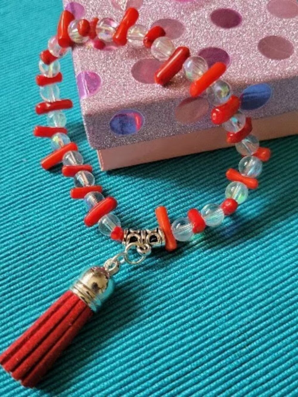 Pretty in Red, Clear, Beads with Gold Dividers and Dangle